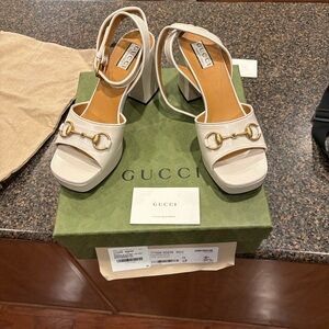 Gucci Ivory Heels with Gold Accents